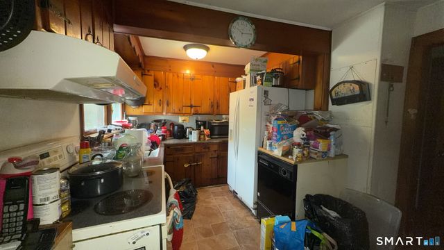 39 Emma Road, Stamford, CT 06905