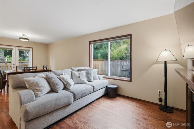 15405 204th Avenue SE, Renton, WA 98059