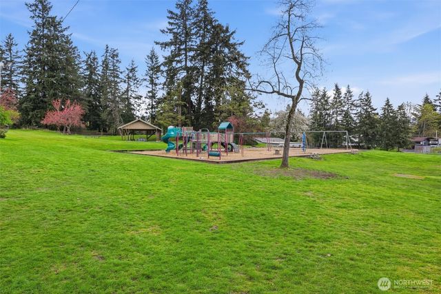 15405 204th Avenue SE, Renton, WA 98059
