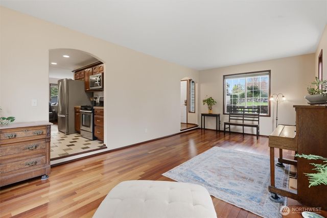 15405 204th Avenue SE, Renton, WA 98059