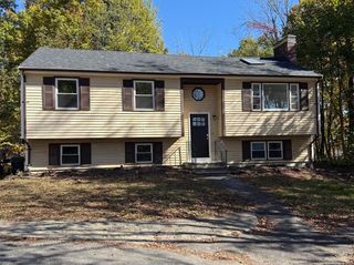 225 Purchase St, Milford, MA 01757