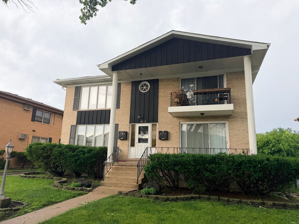 4517 Park Avenue A, Brookfield, IL 60513