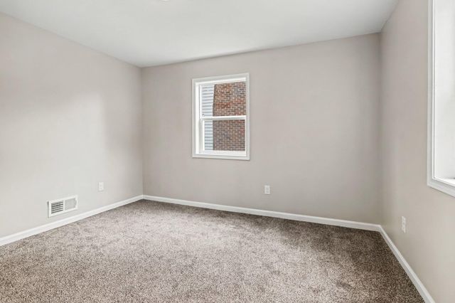 977 Ogden Avenue, Benton Harbor, MI 49022