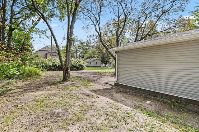 977 Ogden Avenue, Benton Harbor, MI 49022