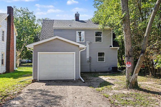 977 Ogden Avenue, Benton Harbor, MI 49022