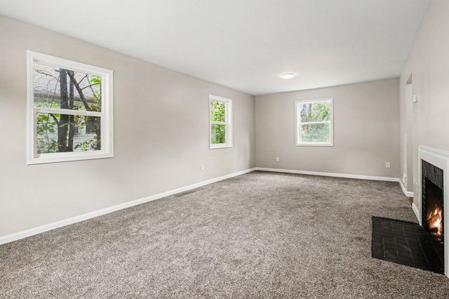 977 Ogden Avenue, Benton Harbor, MI 49022