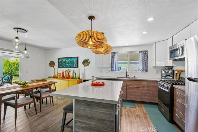 67100 Ovante, Cathedral City, CA 92234
