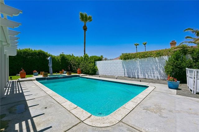 67100 Ovante, Cathedral City, CA 92234