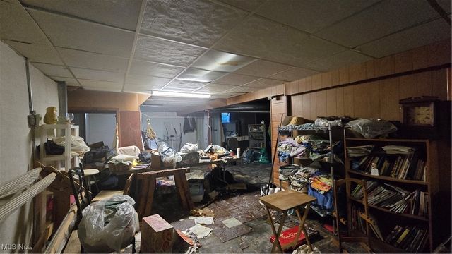 102 Parkgate Avenue, Youngstown, OH 44515