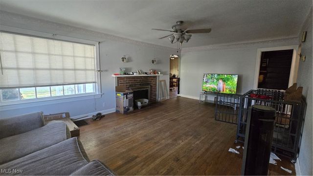 102 Parkgate Avenue, Youngstown, OH 44515