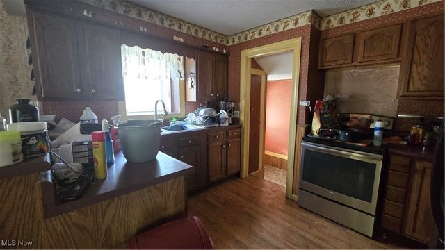 102 Parkgate Avenue, Youngstown, OH 44515