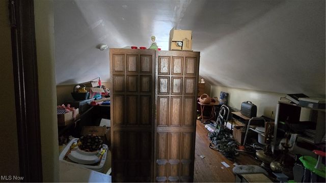 102 Parkgate Avenue, Youngstown, OH 44515