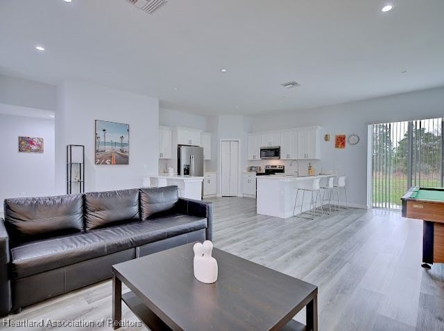 115 Fire Island Avenue NE, Lake Placid, FL 33852