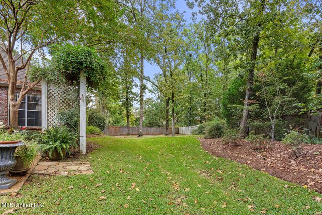 265 Woodland Brook Drive, Madison, MS 39110