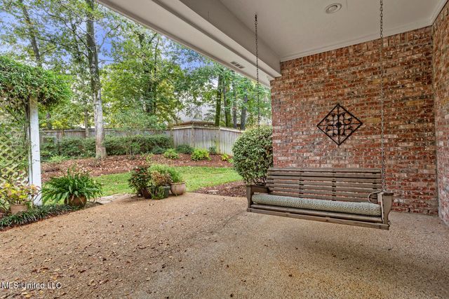 265 Woodland Brook Drive, Madison, MS 39110