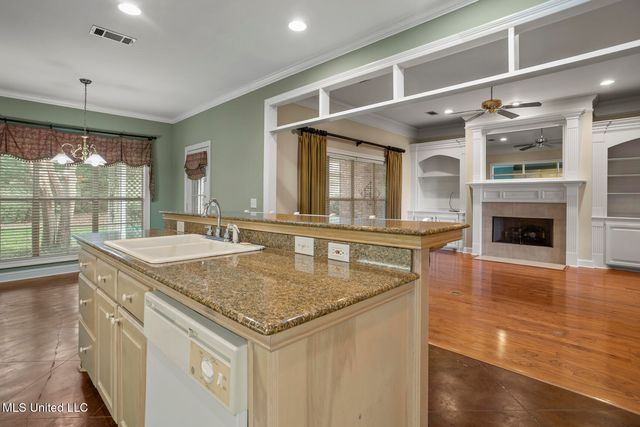 265 Woodland Brook Drive, Madison, MS 39110
