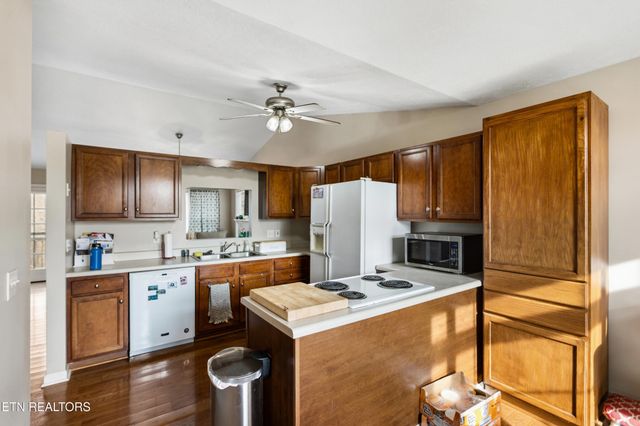 450 Emerts View Circle, Seymour, TN 37865