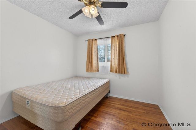 315 CRIBBON AVE, Cheyenne, WY 82007