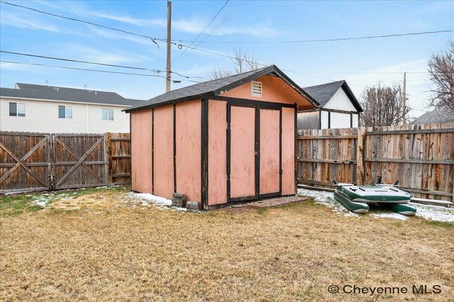 315 CRIBBON AVE, Cheyenne, WY 82007