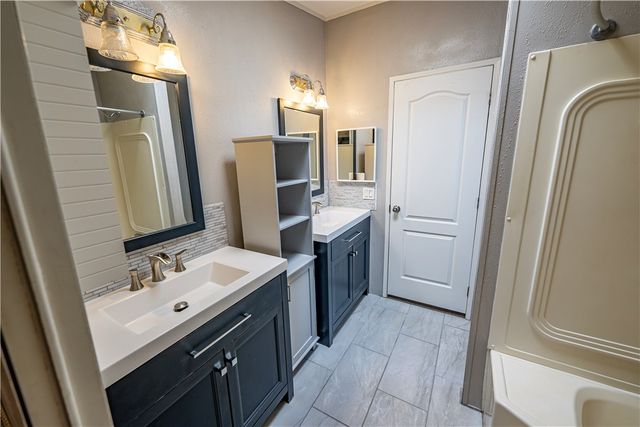 26946 N Saguaro Road, Meadview, AZ 86444