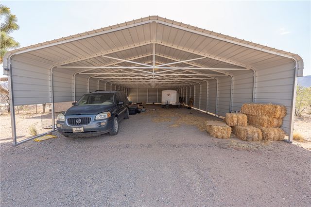 26946 N Saguaro Road, Meadview, AZ 86444