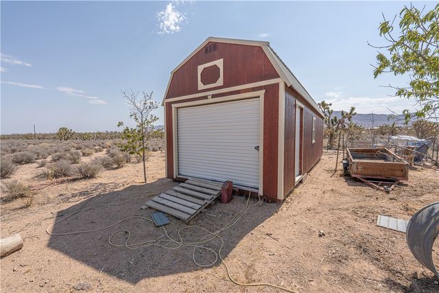 26946 N Saguaro Road, Meadview, AZ 86444