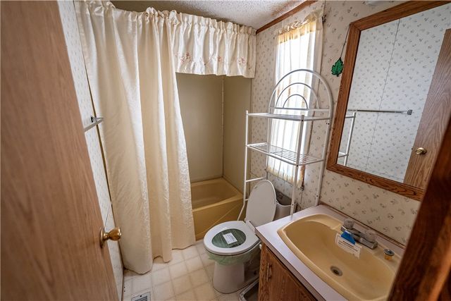 26946 N Saguaro Road, Meadview, AZ 86444