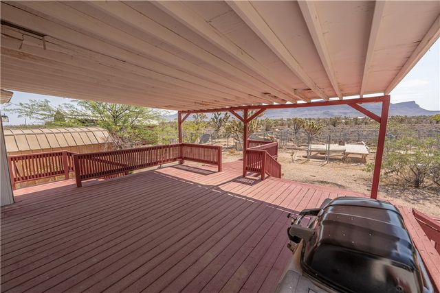 26946 N Saguaro Road, Meadview, AZ 86444