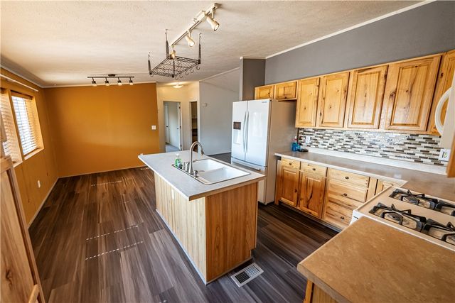 26946 N Saguaro Road, Meadview, AZ 86444