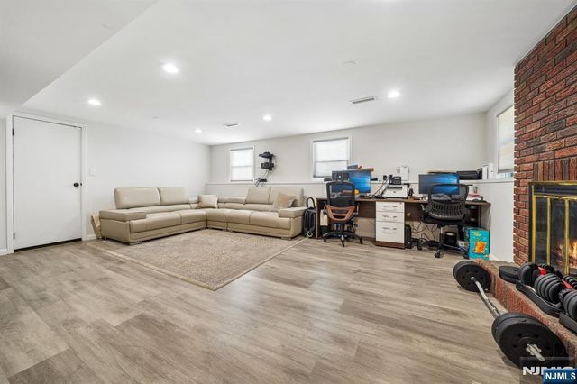 779 Washburn Street, Teaneck, NJ 07666