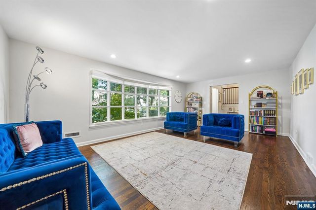 779 Washburn Street, Teaneck, NJ 07666