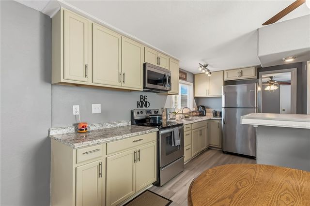 1876 Oliver Drive, Bullhead City, AZ 86442