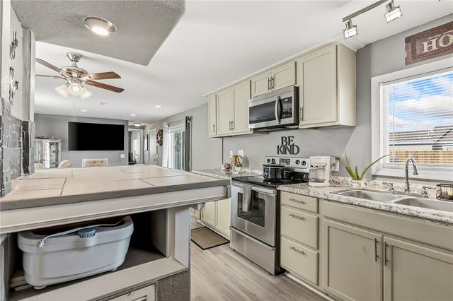 1876 Oliver Drive, Bullhead City, AZ 86442