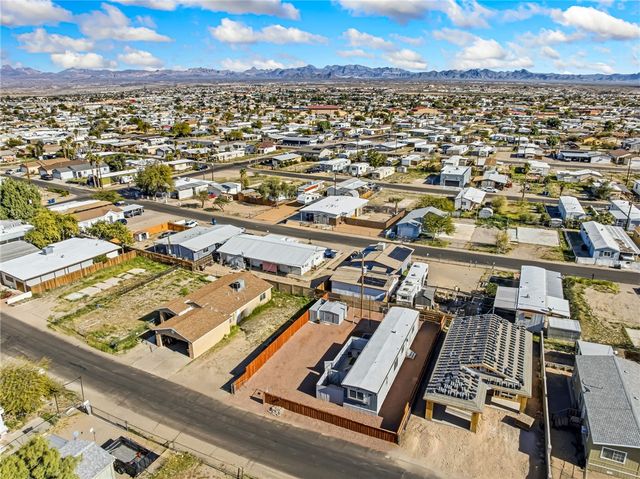 1876 Oliver Drive, Bullhead City, AZ 86442
