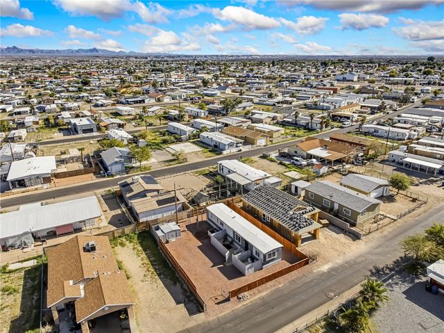 1876 Oliver Drive, Bullhead City, AZ 86442