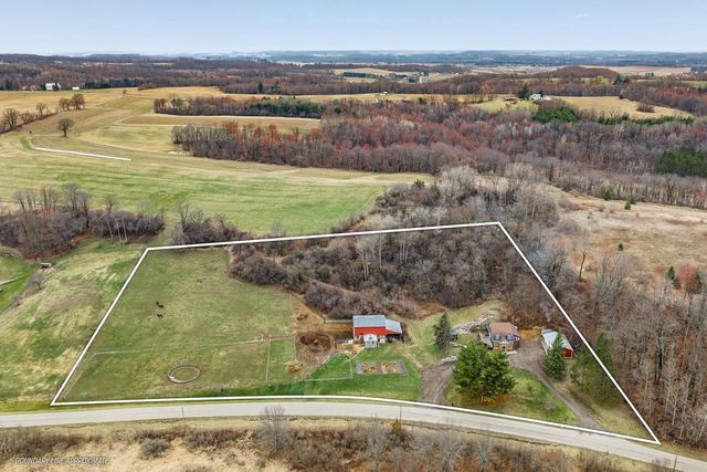 E5294A Herritz Road, Reedsburg, WI 53959