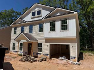 180 W Griffith Street, Woodruff, SC 29388