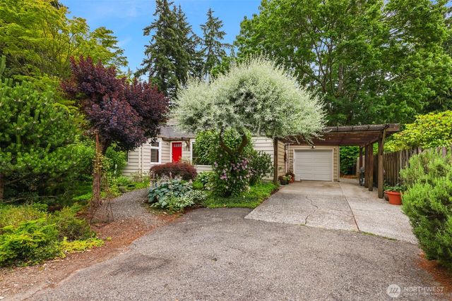 125 NE 135th Street, Seattle, WA 98125