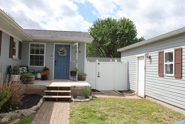 1088 S East Street, Martinsville, IN 46151