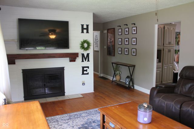 1088 S East Street, Martinsville, IN 46151