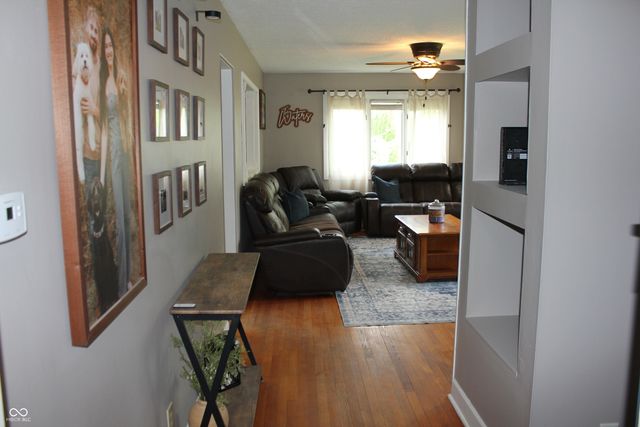 1088 S East Street, Martinsville, IN 46151