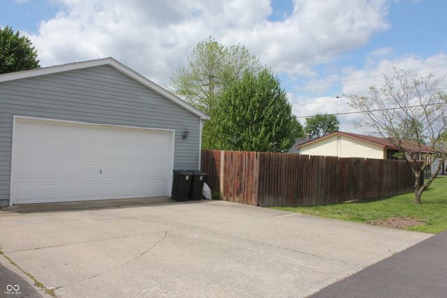 1088 S East Street, Martinsville, IN 46151