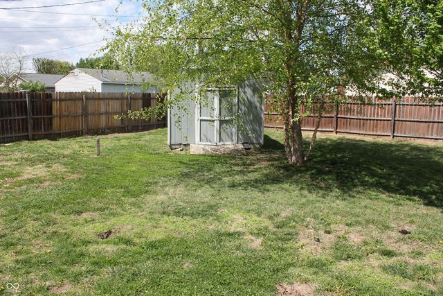 1088 S East Street, Martinsville, IN 46151