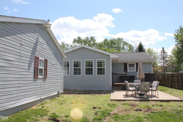 1088 S East Street, Martinsville, IN 46151