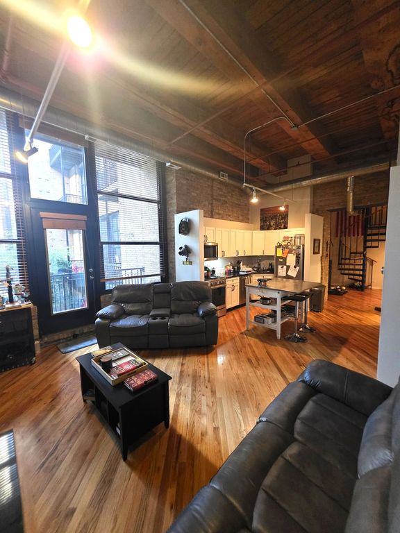 226 N Clinton Street 225, Chicago, IL 60661 — photo 3