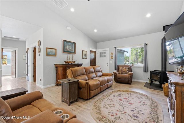 2949 W Highway 54, Spirit Lake, ID 83869