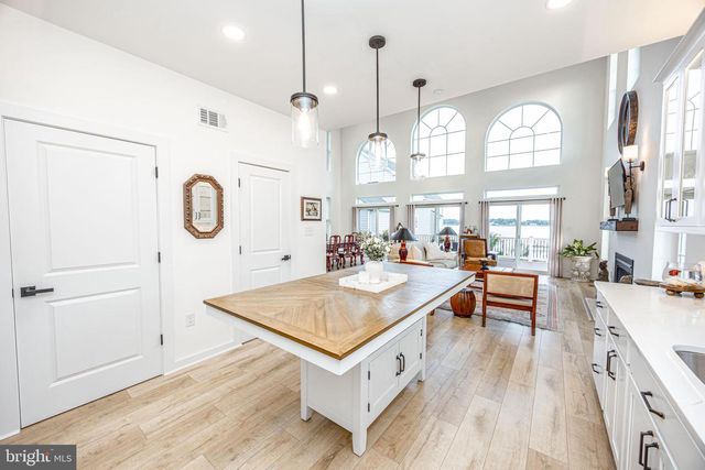 1117 CHESTER RD, Middle River, MD 21220