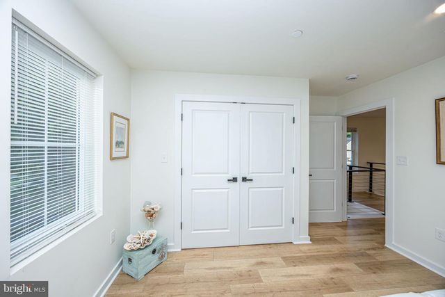 1117 CHESTER RD, Middle River, MD 21220