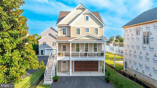 1117 CHESTER RD, Middle River, MD 21220