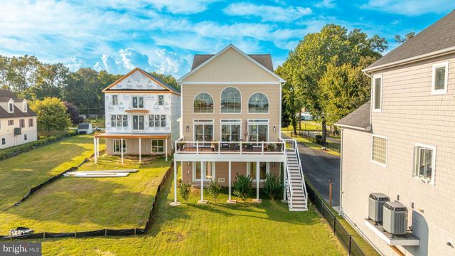 1117 CHESTER RD, Middle River, MD 21220